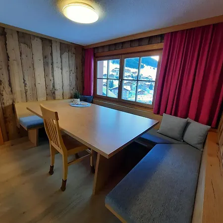 Appartamento Haus Schroefler Lech am Arlberg Esterno foto